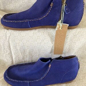 Olukai leather booties sz 8